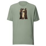 Maglietta unisex Sage, tre figure illustrate sul fronte. Mockup nativo senza sfondo.